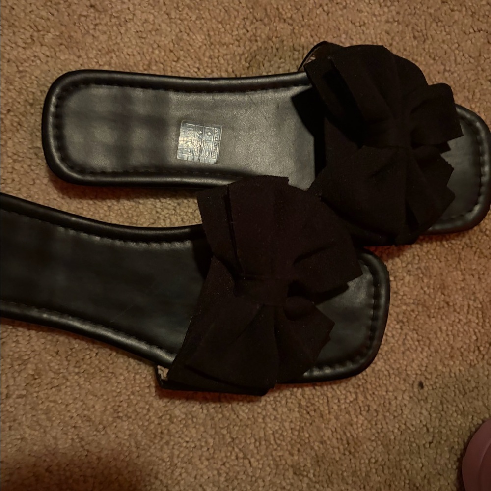 Elegant Black Bow Slide Sandals